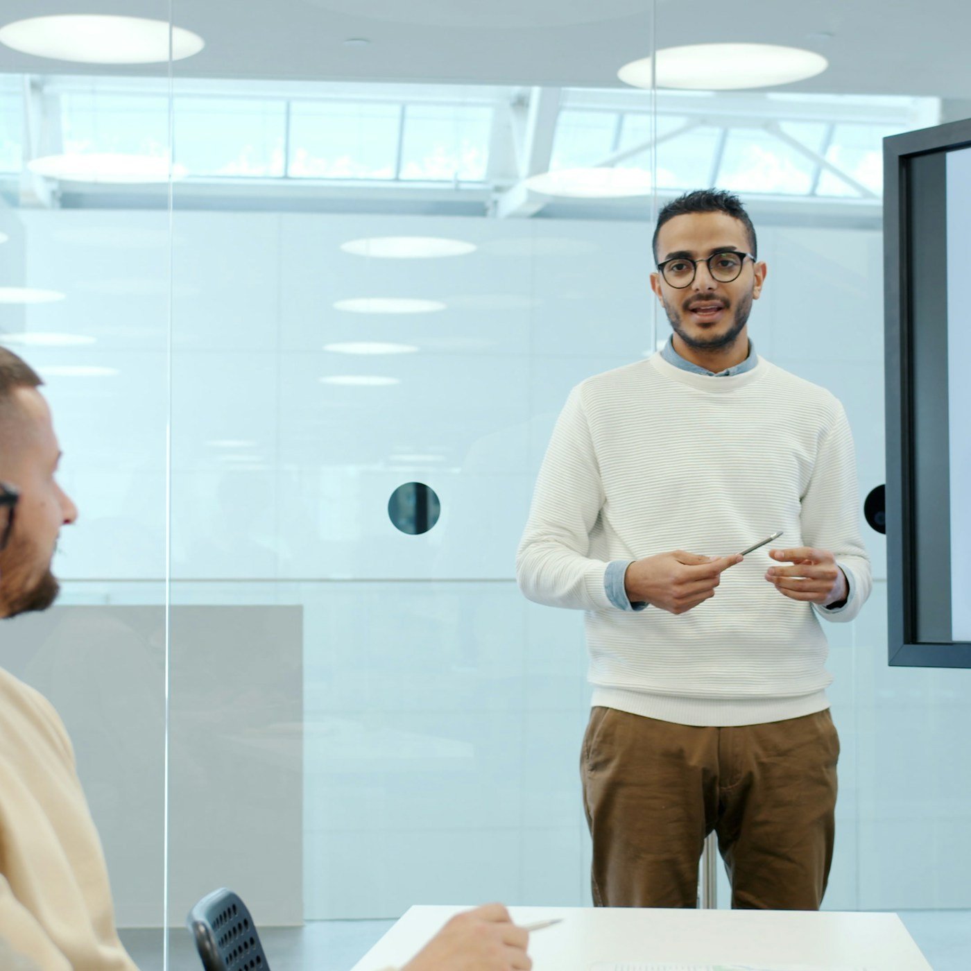 Microsoft D365 Finance and Operations planning and operations office scene