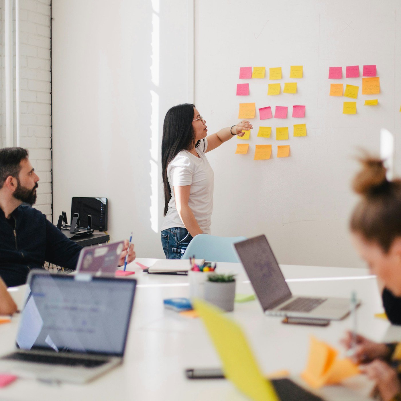 Microsoft D365 CRM planning and operations office scene